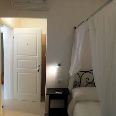 Aparthotel Marina E 3*