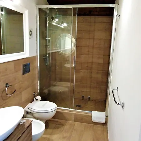 Apartahotel Marina E 3*